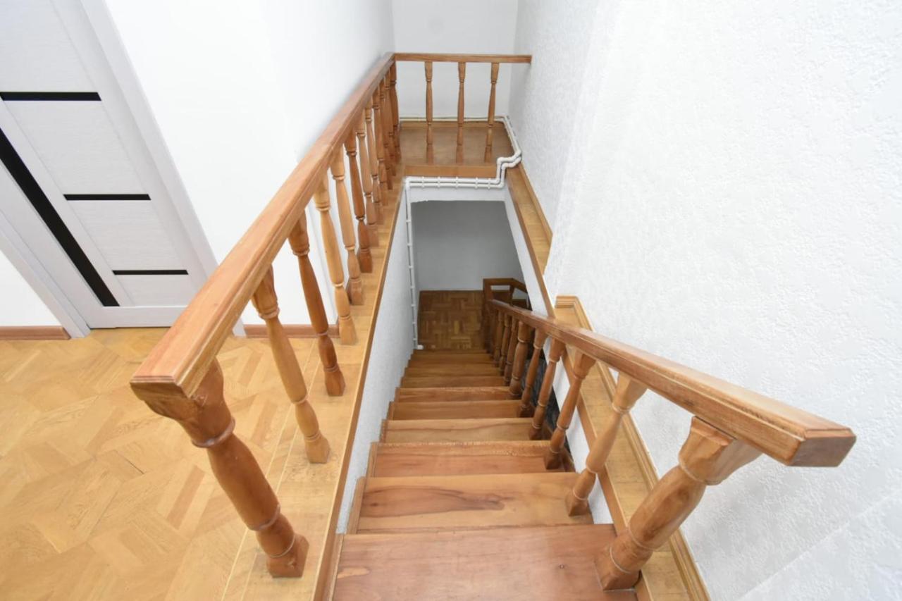 Guesthouses Opera Jerevan Eksteriør bilde