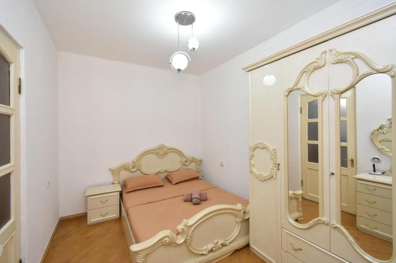 Guesthouses Opera Jerevan Eksteriør bilde